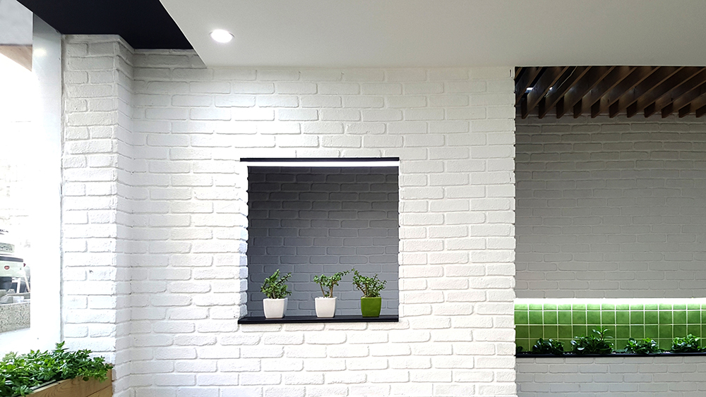 Renovation; Raika Juice Store - Pratic[A] Studio